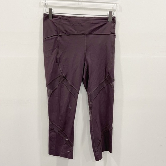 Lululemon On Pace Crop 21” Legging Pants in Vintage Grape Running Athleisure 8 - Picture 1 of 7